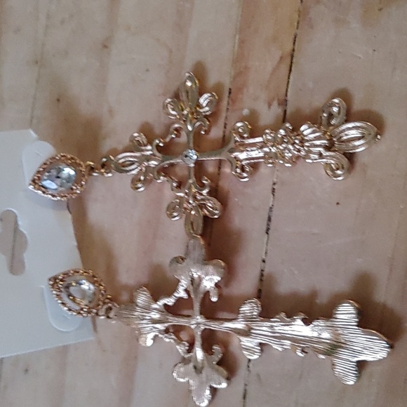 Vintage rose gold cross earings - Picture 4 of 4